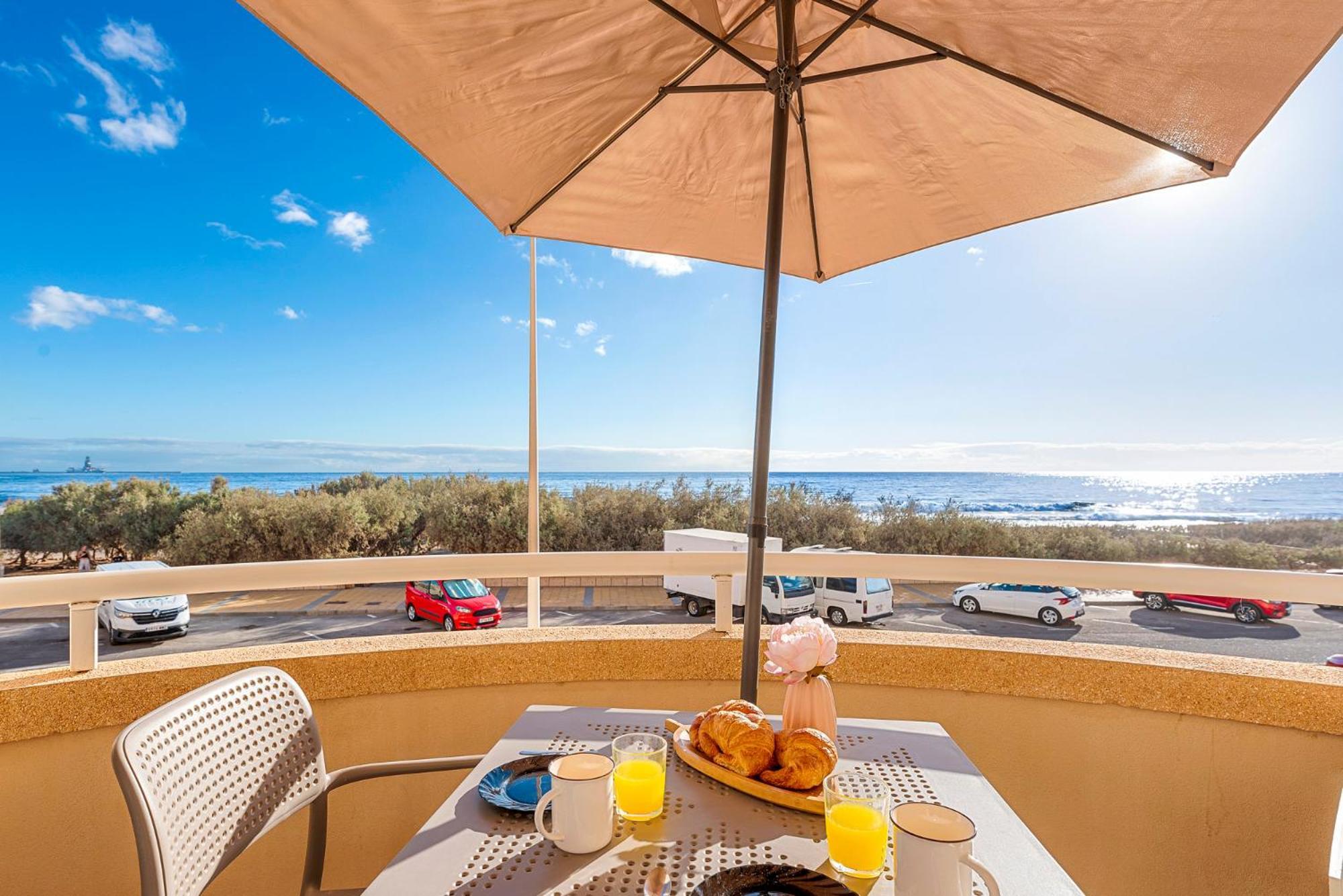 Medano4You Unforgettable Sunrise In Tenerife El Médano Exterior photo